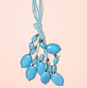 Turquoise Beaded Necklace